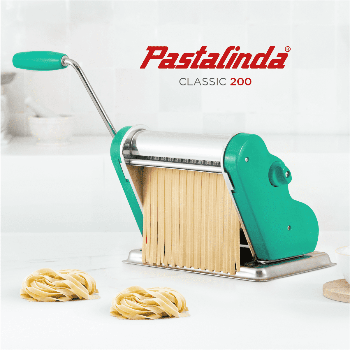 Pastalinda Classic 200 Green Pasta Maker Machine With Hand Crank And Two Clamps - Pastalinda