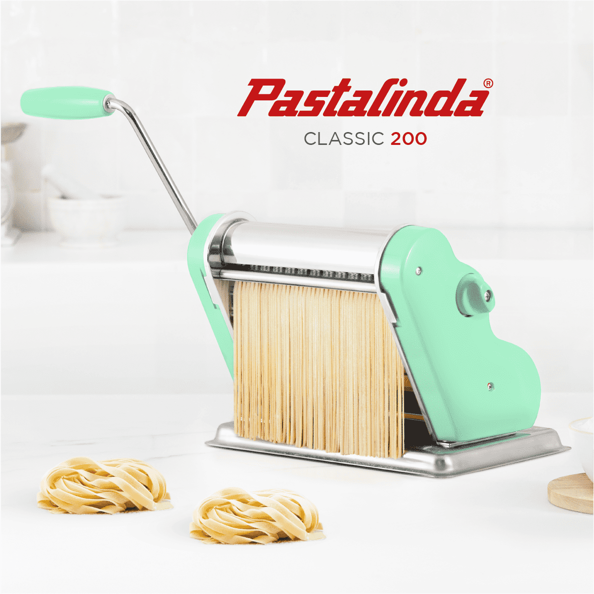 Pastalinda Classic 200 Pastel Green Pasta Maker Machine With Hand Crank And Two Clamps - Pastalinda