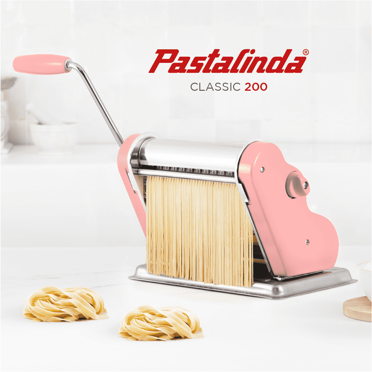 Pastalinda Classic 200 Pink Pasta Maker Machine With Hand Crank And Two Clamps - Pastalinda